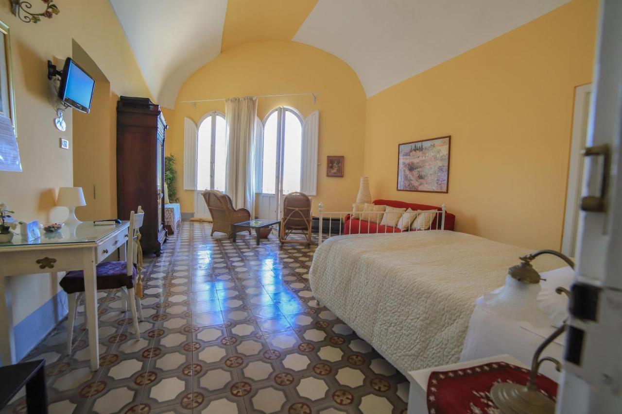 Palazzo Barba Bed and Breakfast Gallipoli Εξωτερικό φωτογραφία